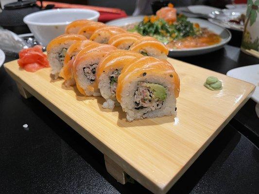 Salmon Dynamite Roll