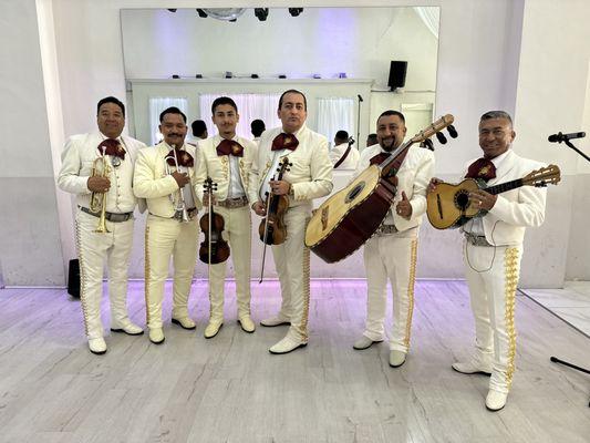 Mariachi Aguilas  De La Barca Jalisco