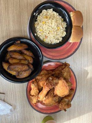 8 Piece Family Meal with Campero Rice and Plantains