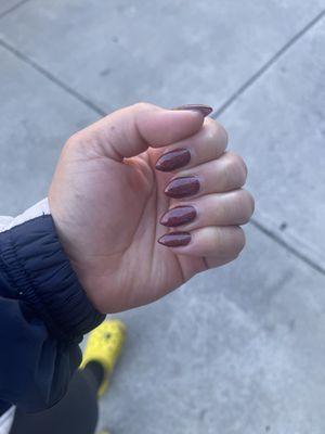 Nails l