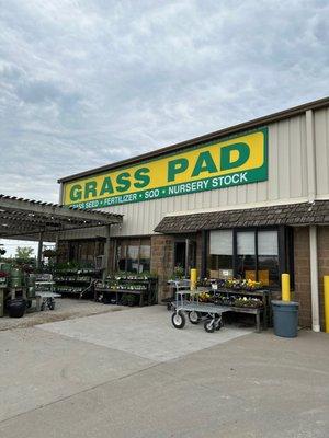 Grass Pad