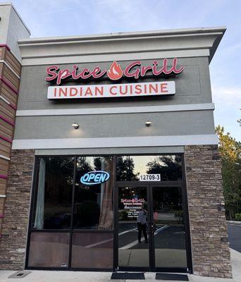 Spice Grill Indian Cuisine in Jacksonville FL discriminates against service dogs and their handlers in violation of state and federal law.