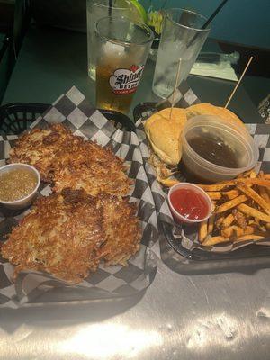 Kartoffelpuffers and Beef on Weck