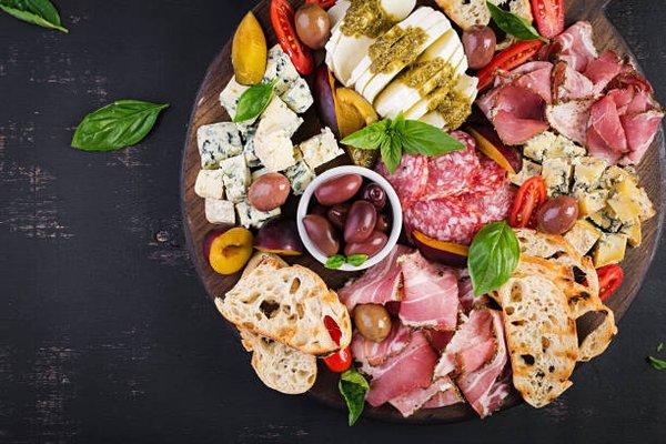 Antipasto Platter
A perfect Appetizer for any occasion.