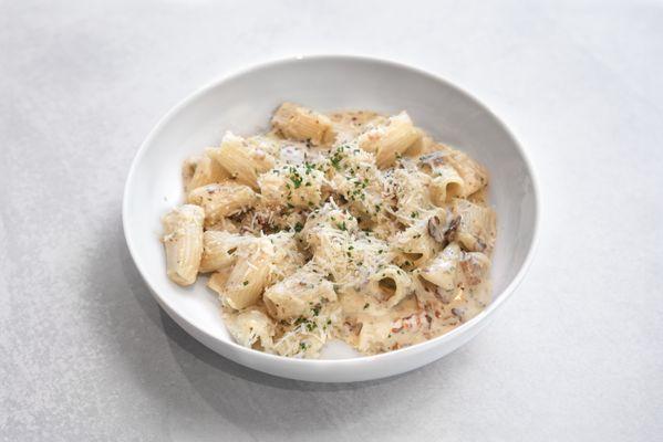 Rigatoni Carbonara