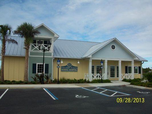 Parking lot view & entrance