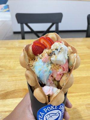 Custom ice cream waffle!