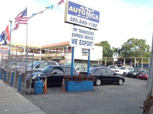 Auto Nica the best pre-owned used car dealership in Miami with the best prices and vehicles a dealership can offer.