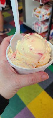 2 scoops of strawberry cheesecake for $4