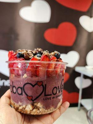 Acai bowl