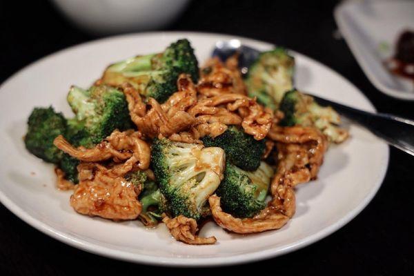 IG: @andrewloves_  Chicken and Broccoli