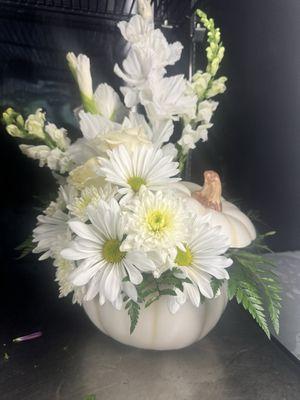 Pumpkin with flowers