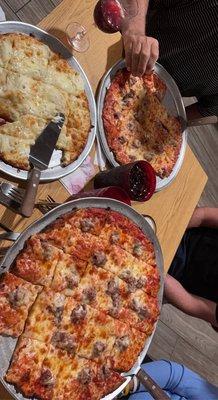 Sausage pizza & White Pizza