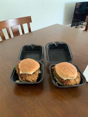 Chicken sandwich packaging