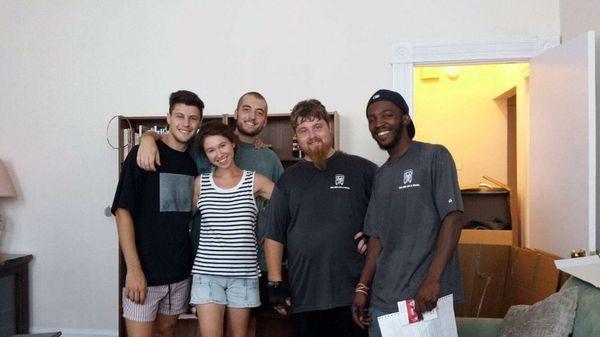 Great team of hard working young men....moved my daughter who is attending VCU. Thank you so much guys!!