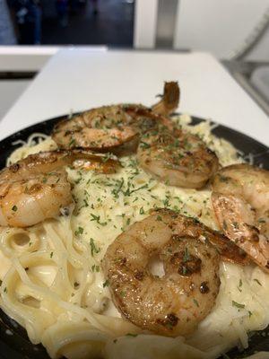 Shrimp Alfredo