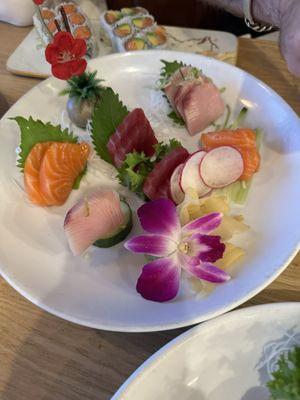 Sashimi platter