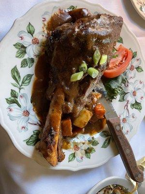 Lunch lamb shank.