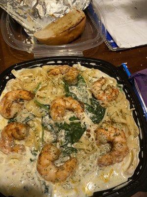 Shrimp Alfredo