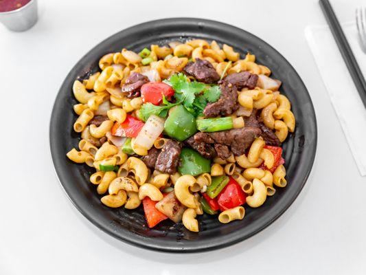 Shaken beef with macaroni