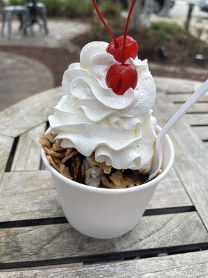 Vegan Brownie Sundae: vanilla & butter pecan soy scoops, chocolate syrup, waffle cone crumbles, whip cream! OMG!!