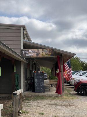 The Hens Nest, Bandera TX