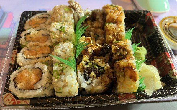 Spicy salmon roll and salmon skin roll