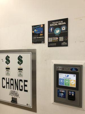 Change or Cards can be used as payment