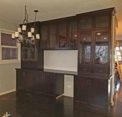 Bridgeview Custom Kitchen Cabinets