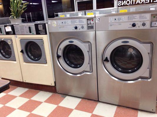 Many washers, many sizes!