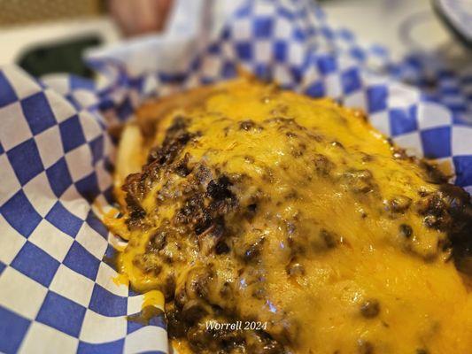 Chili cheese fries