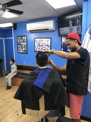 YEFREY DA BARBER