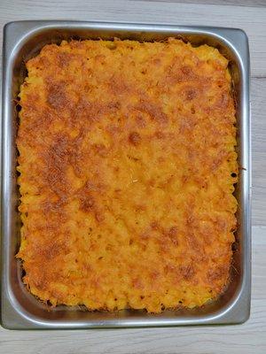 Ooooooh!! Tasty Mac and cheese. Baked to perfection!!