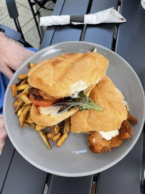 Fried chicken sandwich