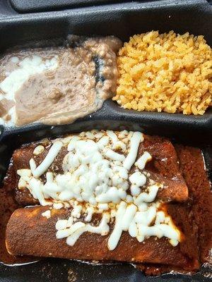 Chicken enchiladas