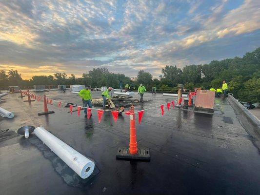 5:30am early morning Flat roofing