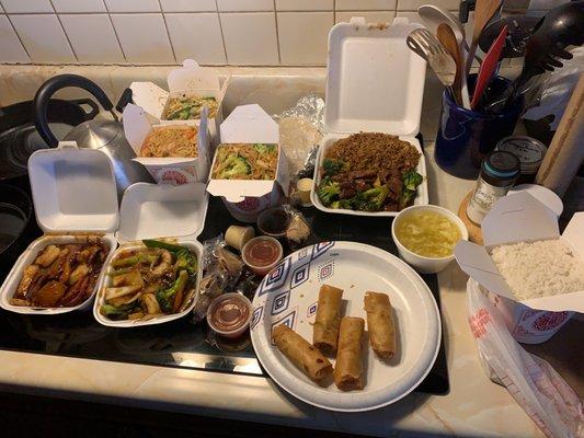 Veggie lo mein, my shu shrimp w/pancakes , happy family w/ veggies on the side, beef broccoli, steamed rice, chicken lo mein, egg roll