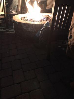 Patio fire pit