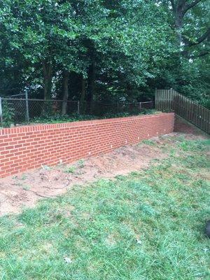 Brick retaining wall