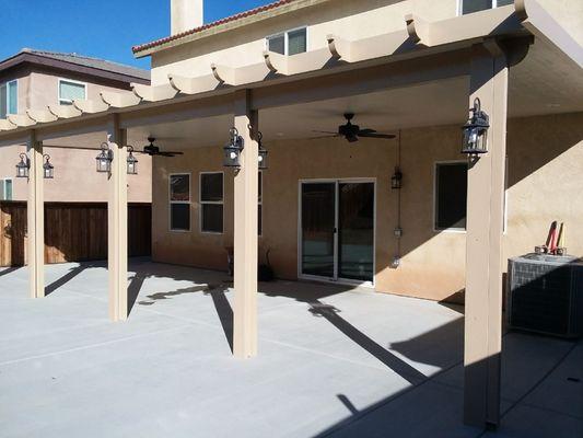 Insulated patio cover with beautiful post lights!