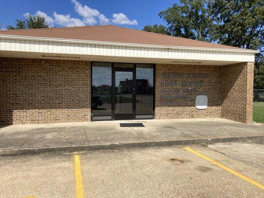 view of front of Poplar Grove U.S. Post Office building