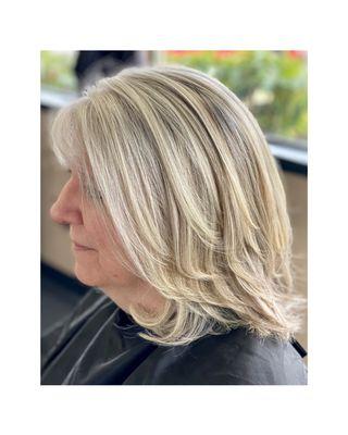 Soft, light blonde highlights.