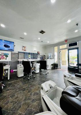 Rumors Salon