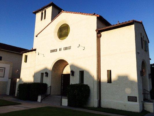 Front of the church building @ Normandie Church of Christ. Worship starts at 9am and Bible class is Wed nights at 7pm.