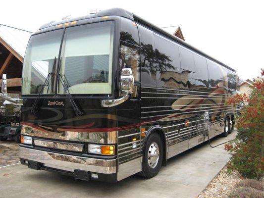 Luxury Motor Homes, RV's, & 5th Wheel Appraisals