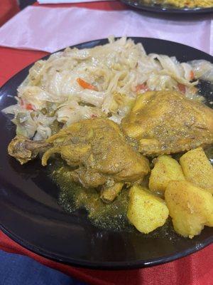 Curry chicken with cabbage