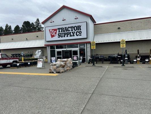 Tractor Supply