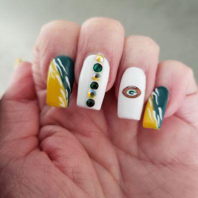 Green Bay Packer nails by Elly