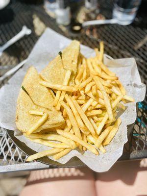 Chanticleer Grilled Cheese & fries