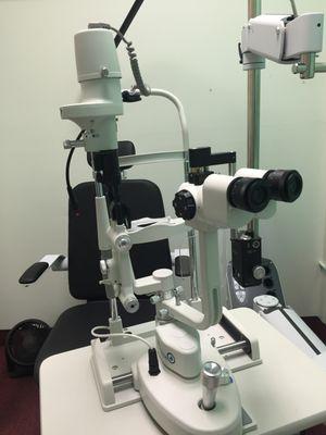 Optometry equipment available at Eye & Eye Optics